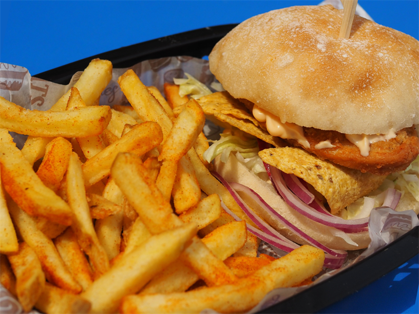 Crunchy Quorn Burger